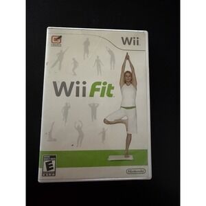 Nintendo Wii Fit game fitness interactive game, very clean disc!